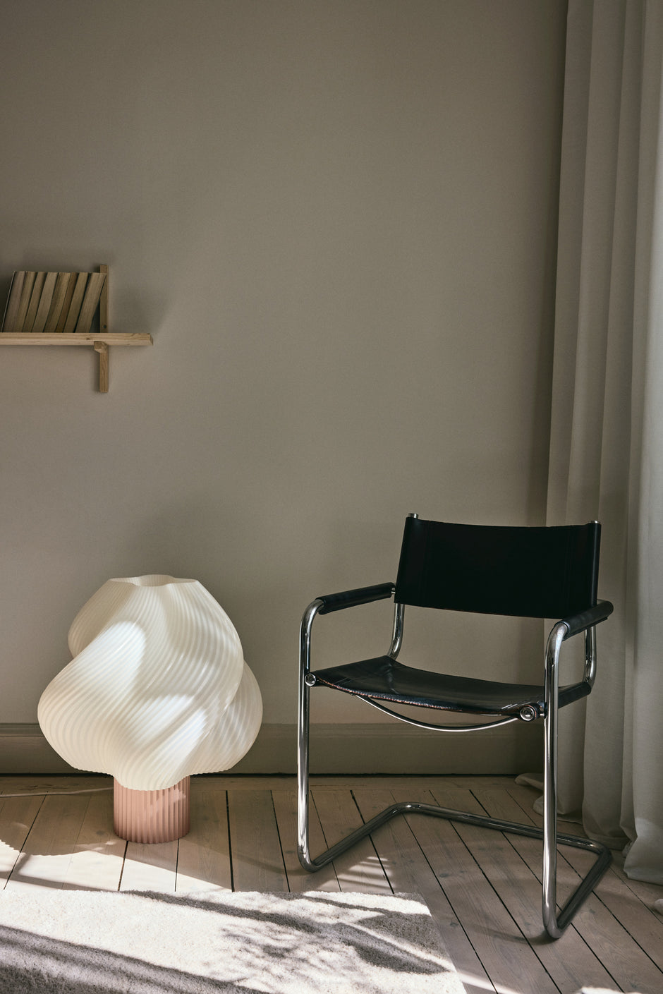 Soft Serve Lamp Mega