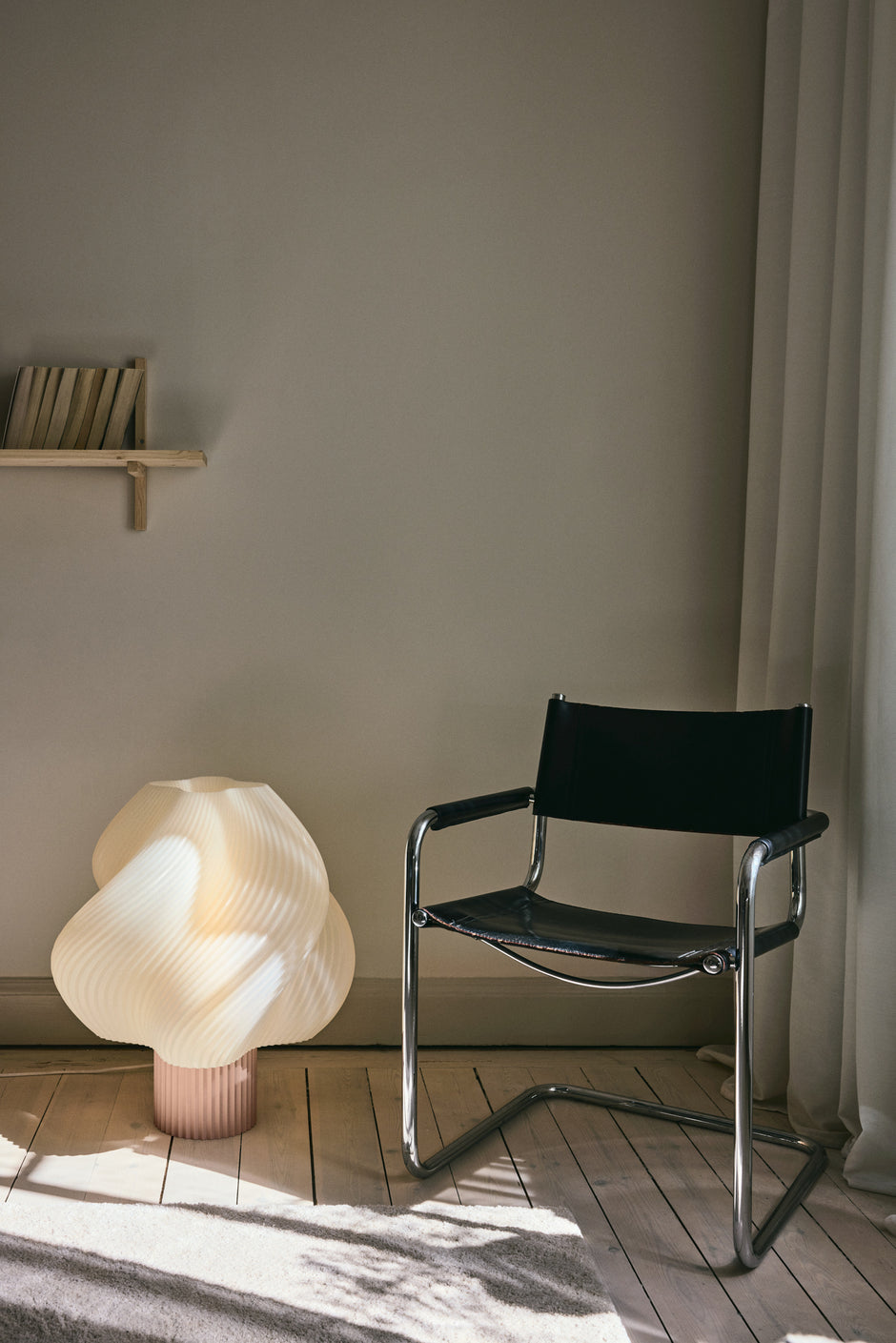 Soft Serve Lamp Mega