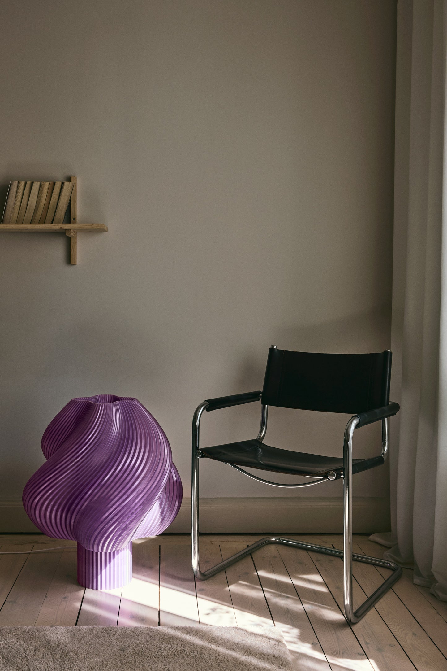 Soft Serve Lamp Mega