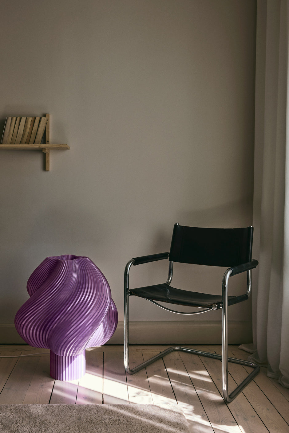 Soft Serve Lamp Mega