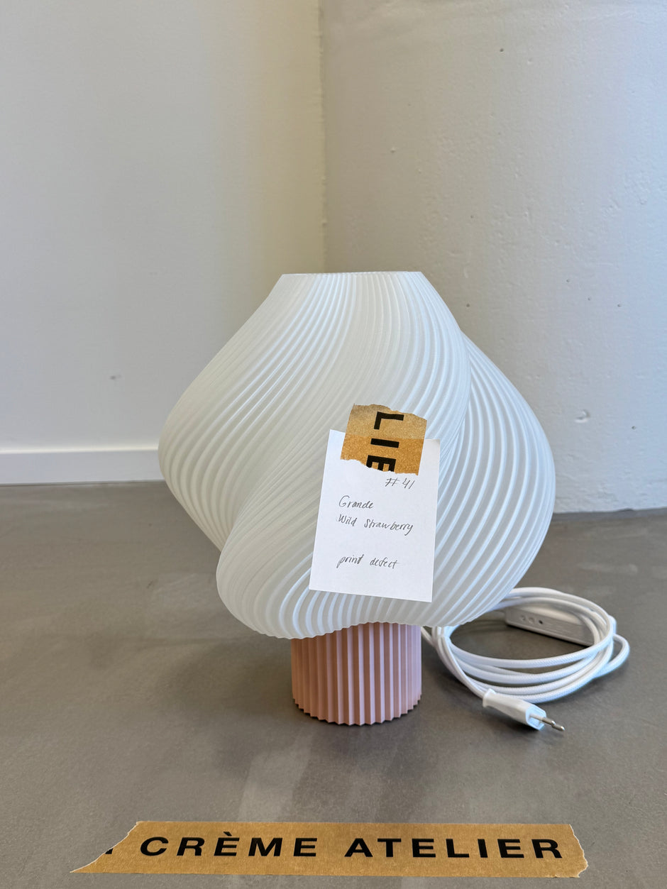 #41 Soft Serve Lamp Grande - Wild strawberry - 30% off Archive