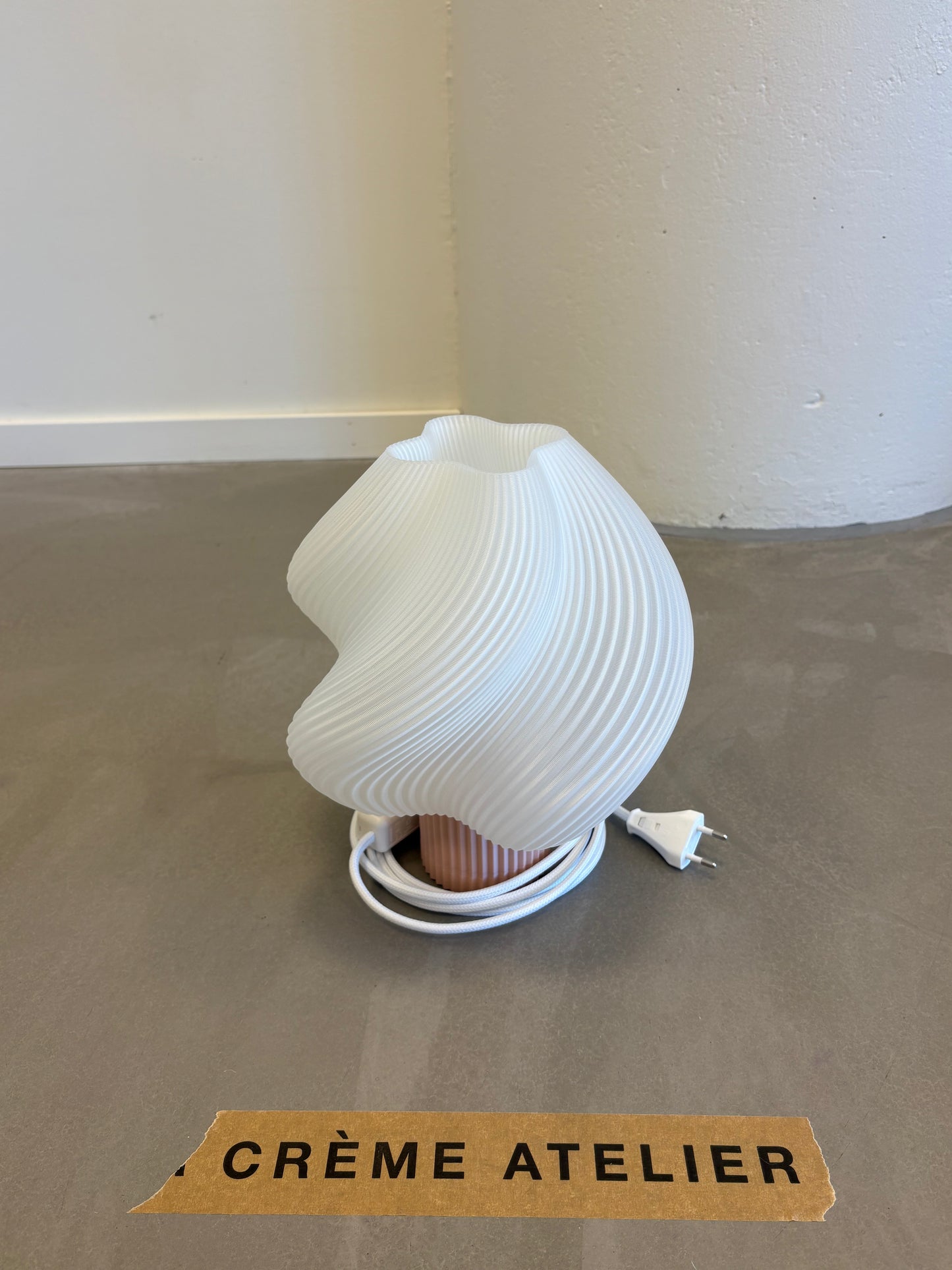 #78 Soft Serve Lamp Regular Wild strawberry - 30% off Archive