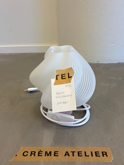 #95 Soft Serve Lamp Regular Wild strawberry - 30% off Archive